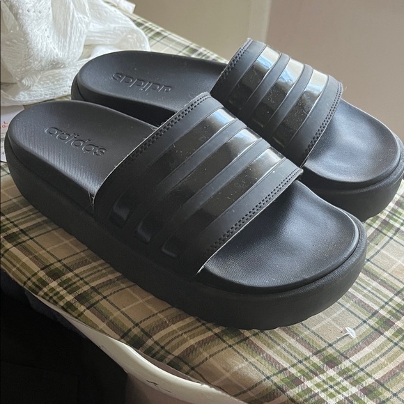 Adidas Women's Black Platform Slide Sandals - Picture 1 of 2